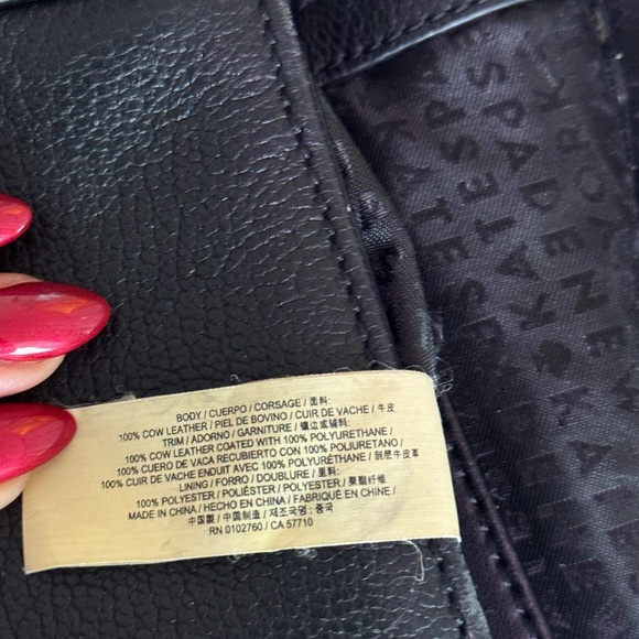 Black Kate spade purse - Picture 3 of 8